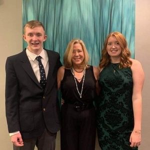 Meet your Posher, Lynn